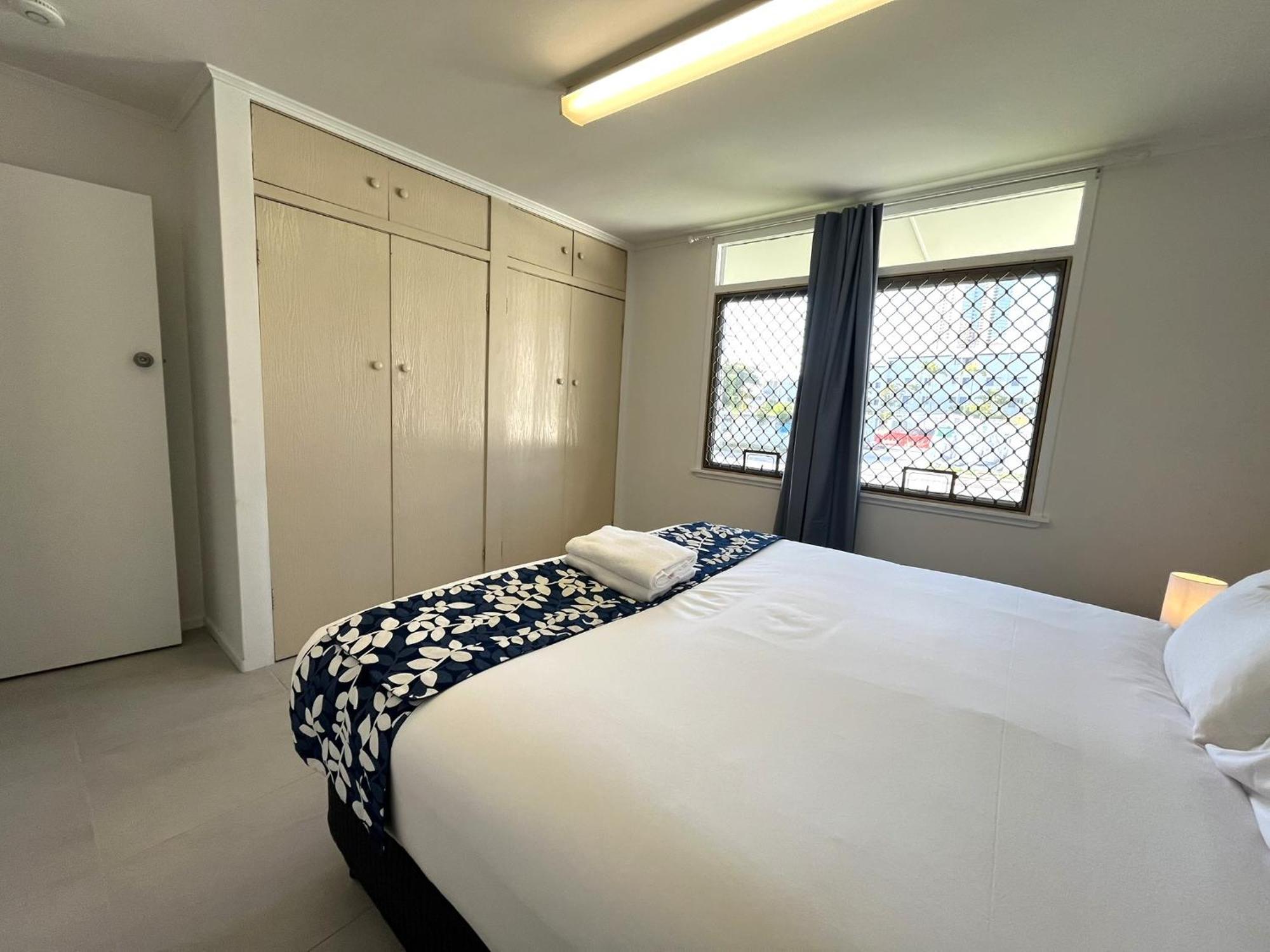 Tropicana Motel Gold Coast Extérieur photo