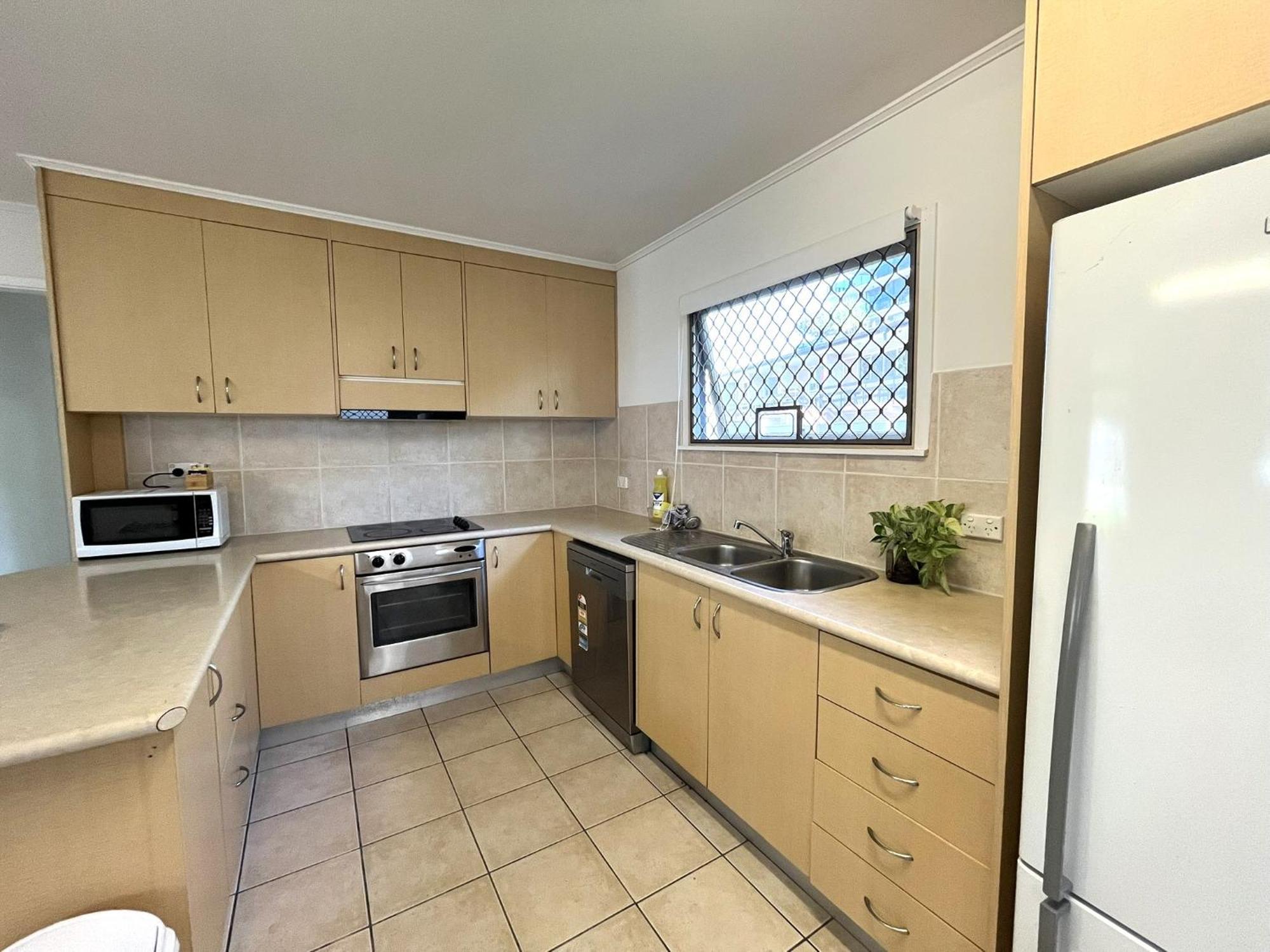 Tropicana Motel Gold Coast Extérieur photo