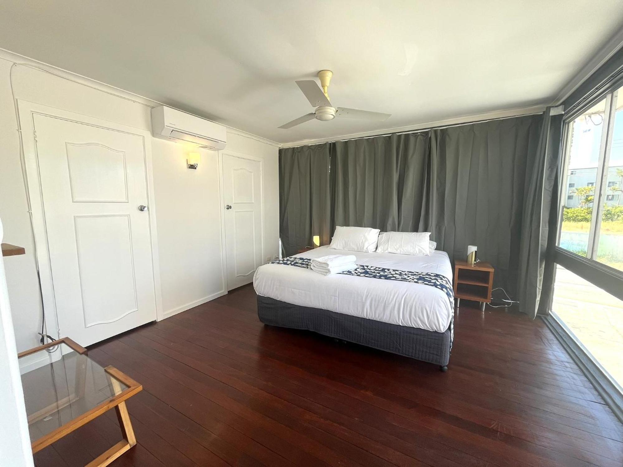 Tropicana Motel Gold Coast Extérieur photo